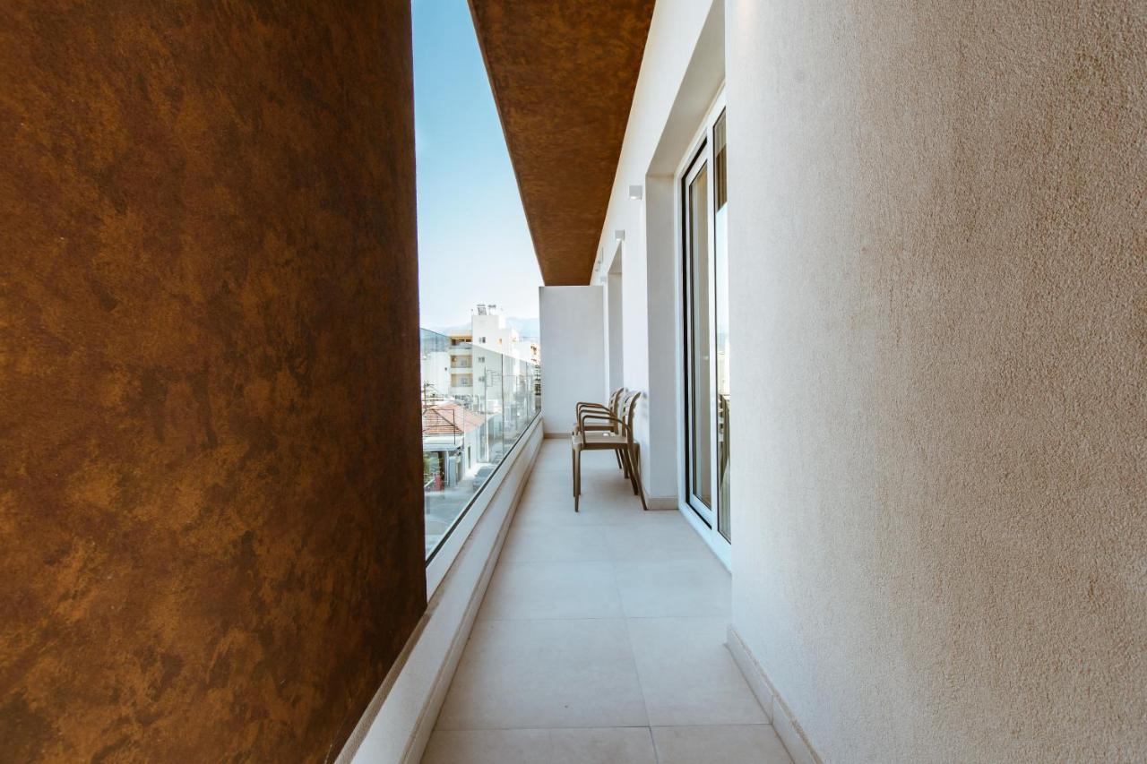 Apartament Antel & *